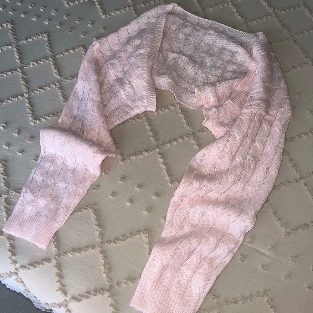Ballerina shrug